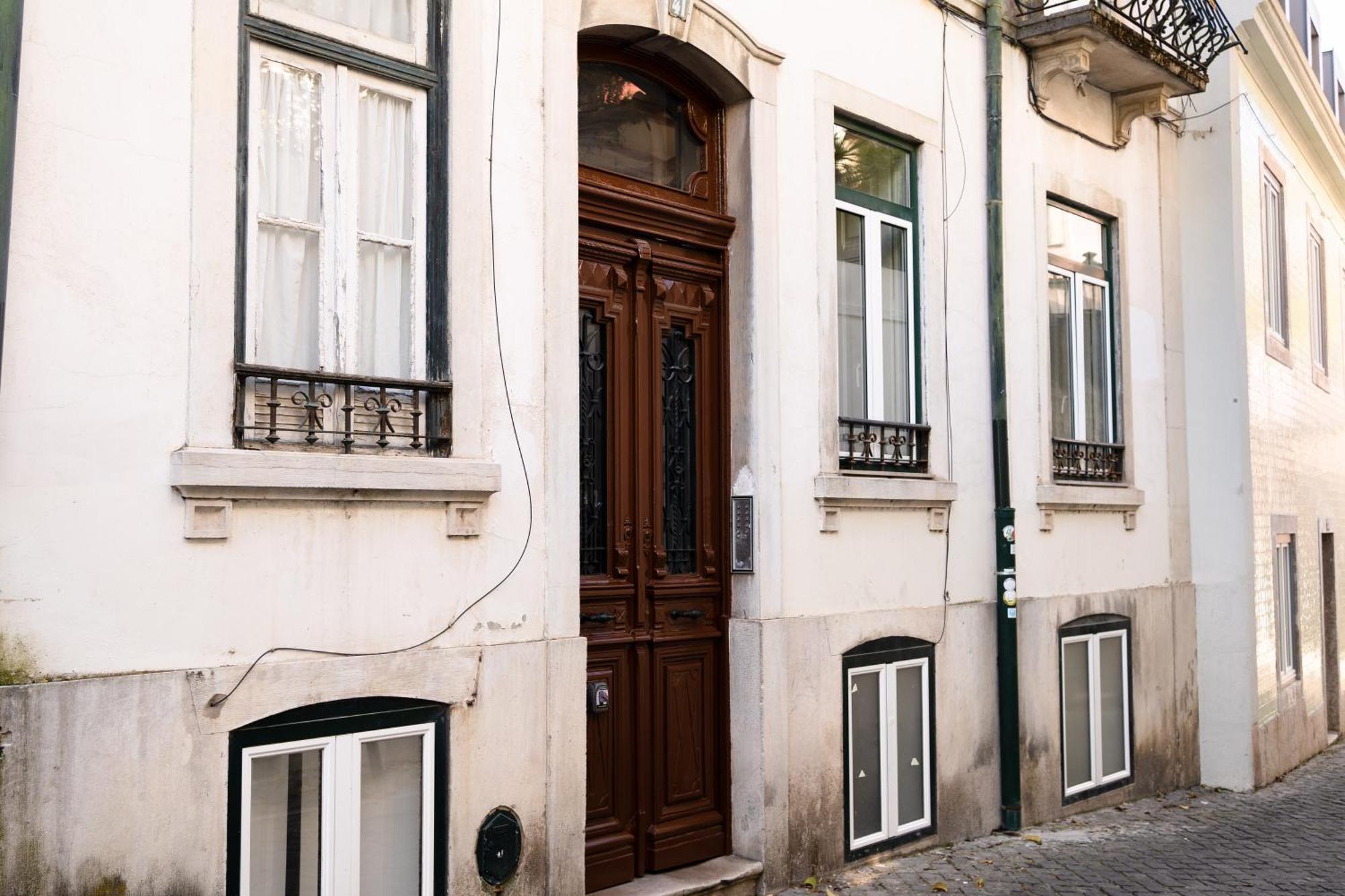 Apartment & Spacious 41 Bed *